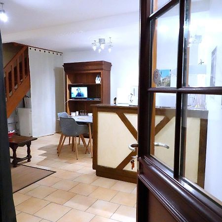 Appart' De La Collegiale Bourbon-Lancy Εξωτερικό φωτογραφία
