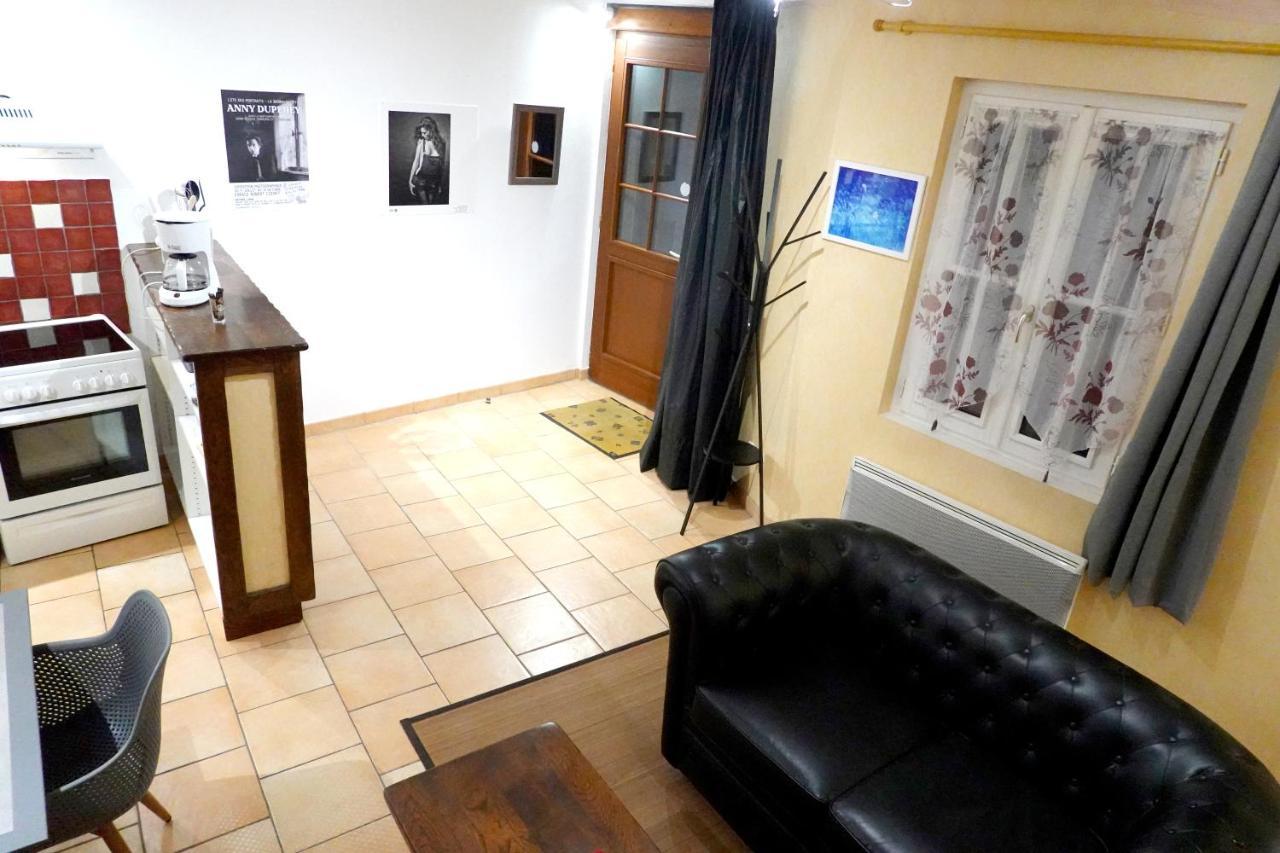 Appart' De La Collegiale Bourbon-Lancy Εξωτερικό φωτογραφία