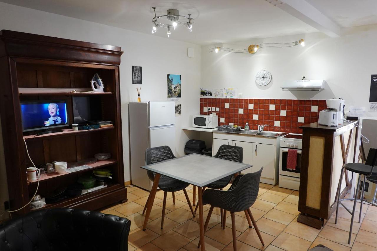 Appart' De La Collegiale Bourbon-Lancy Εξωτερικό φωτογραφία